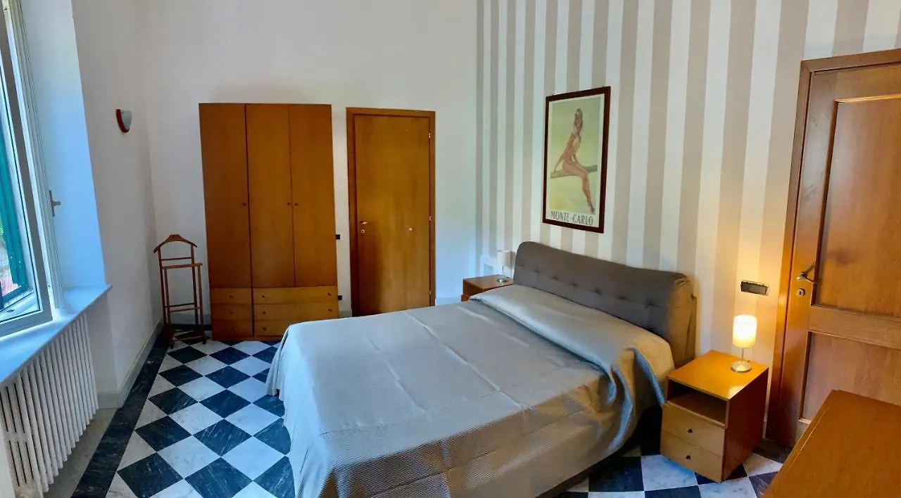 Room In Villa -Livorno - Montenero Bed & Breakfast Livorno