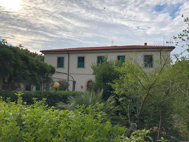 Room In Villa -Livorno - Montenero